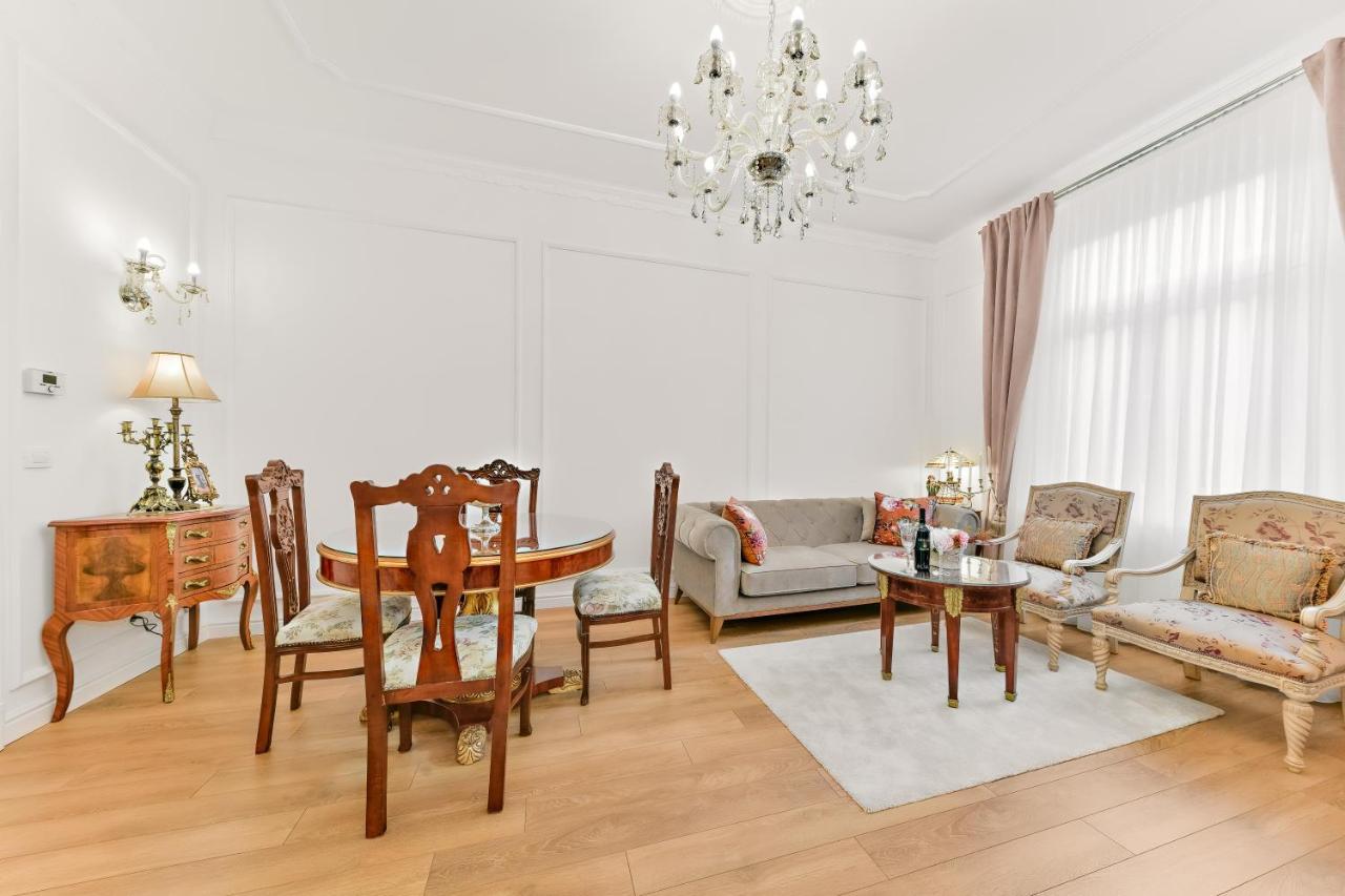 Luxury Class Apartment - 1St Floor, Large Apartment, Downtown, Newly Renovated, Fast Wifi, 4X Air Conditioning Zagreb Dış mekan fotoğraf